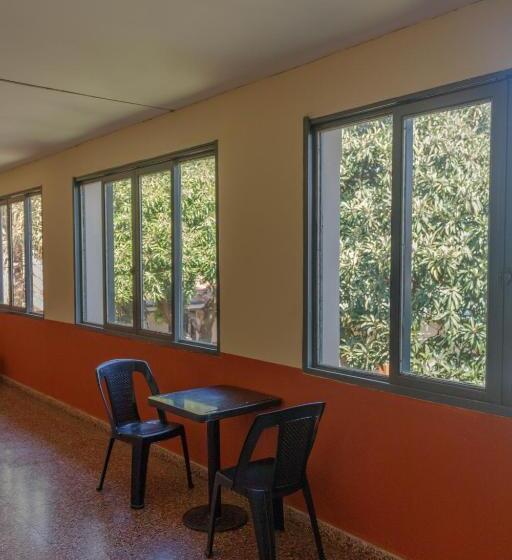 اتاق استاندارد چهارنفره با چشمانداز باغ, Alojamiento En Pleno Centro De Corrientes