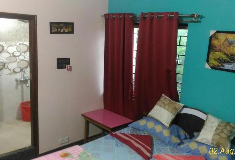 חדר דלוקס, Gopi Homestay