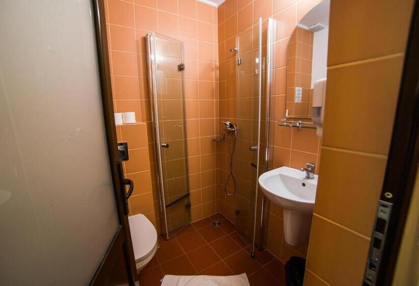 Номер Basic, Pastravaria Bratioara