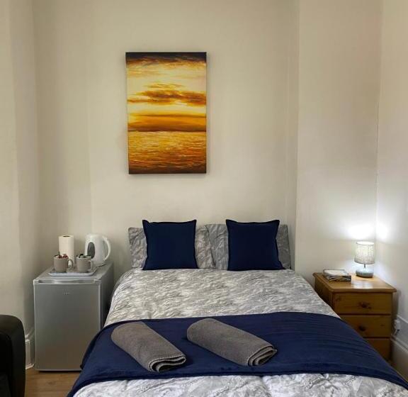 Номер Стандарт Совместная Ванная, Boutique Rooms