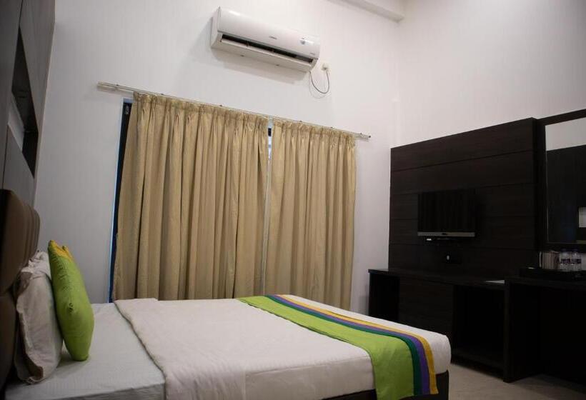 חדר סטנדרט, Treebo The Blue Roof