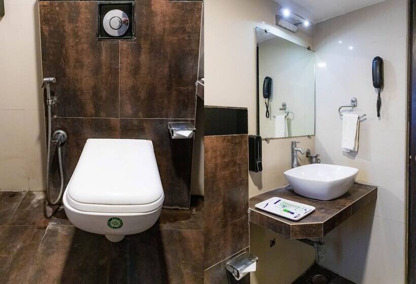 חדר סטנדרט, Treebo The Blue Roof