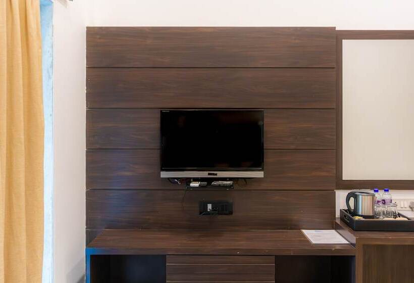 חדר סטנדרט, Treebo The Blue Roof