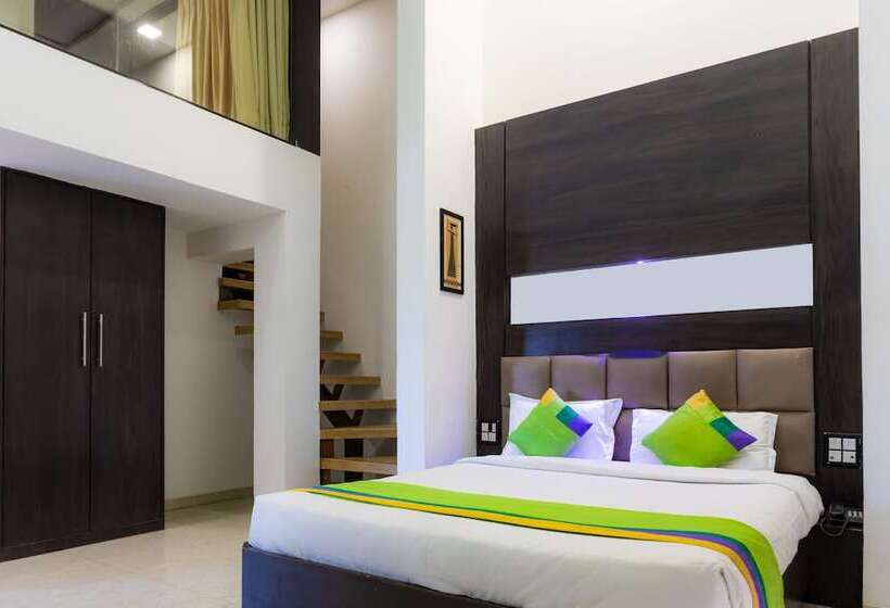 חדר דלוקס, Treebo The Blue Roof