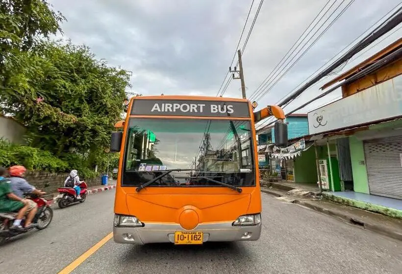 Standard-huone, Matong Hosted & Mt Gallery New Friends Phuket Old Town Hostel