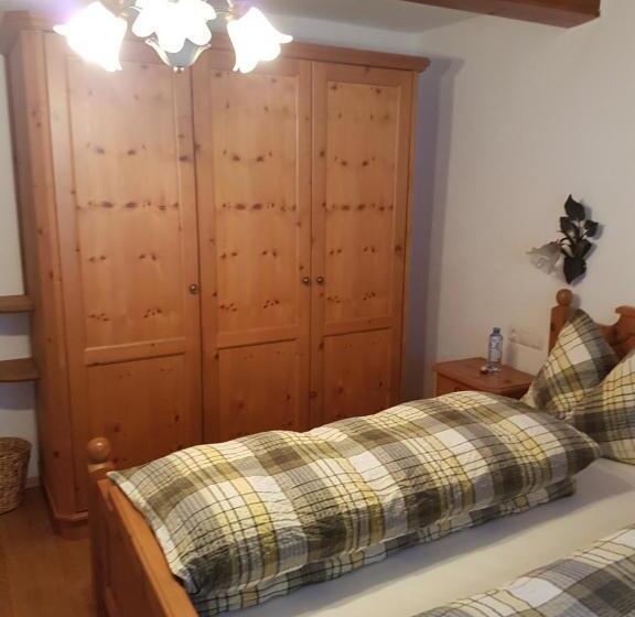 חדר סטנדרט חדר אמבטיה משותף, Branderhof