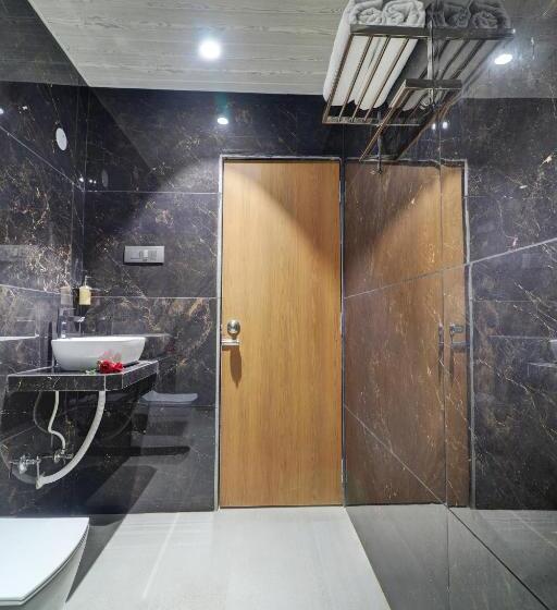 豪华房间, Radhe Residency