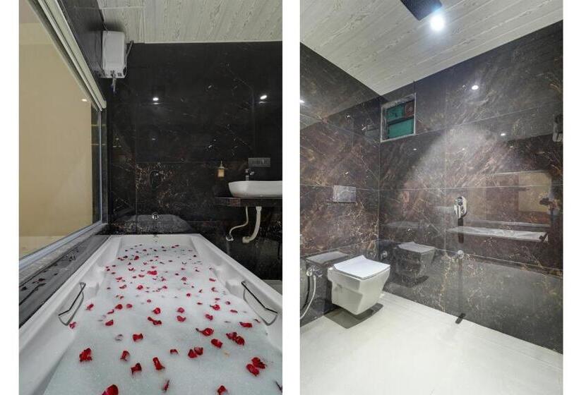 Suite, Radhe Residency