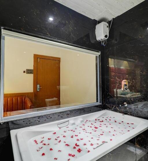 套房, Radhe Residency