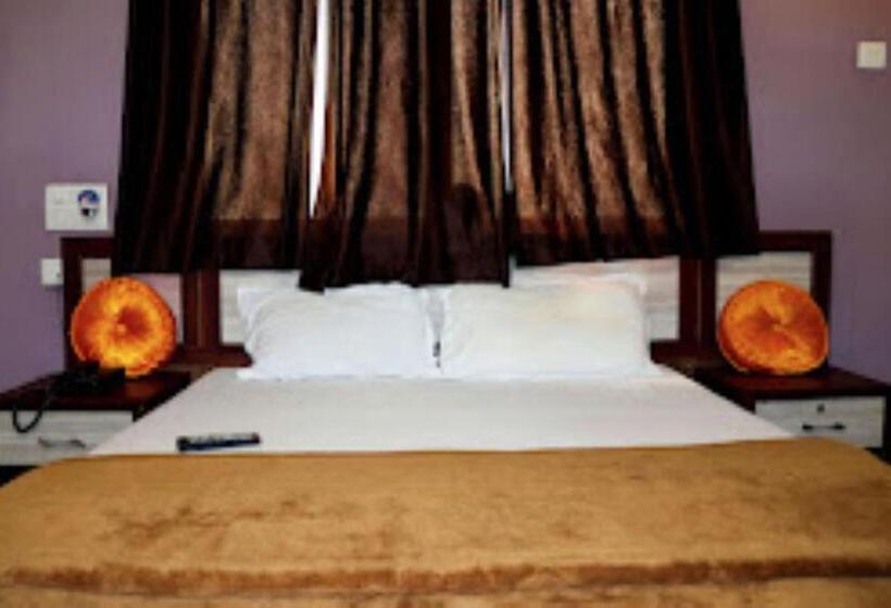 Номер Deluxe Вид на Море, Raj Palace, Maheshwar