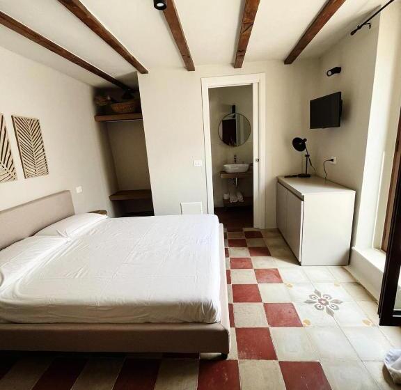 Номер Стандарт с Балконом, La Casetta B & B