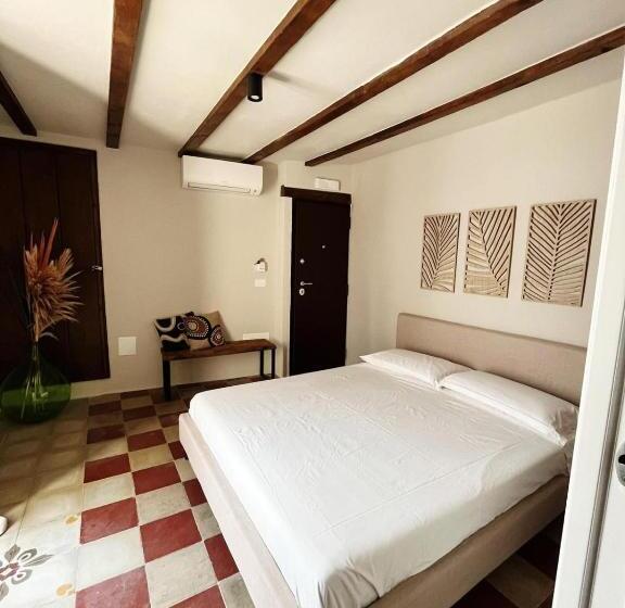 Номер Стандарт с Балконом, La Casetta B & B