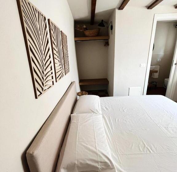 Номер Стандарт с Балконом, La Casetta B & B