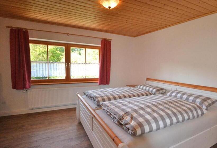 Номер Стандарт, Holzhammer Hof