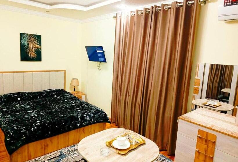 اتاق استاندارد یک نفره, Ray Hostel Premium