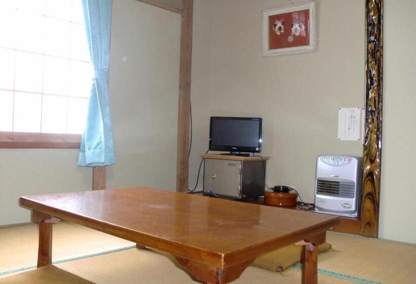 غرفة عائلية حمام مشترك, Morishigesou