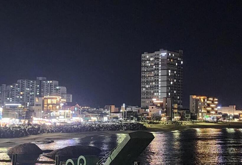 オーシャンビューデラックススイート, Sokcho Summitbay 1709 Ocean View