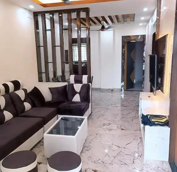 バルコニー付きスタンダードトリプルルーム, Alif Serviced Apartments