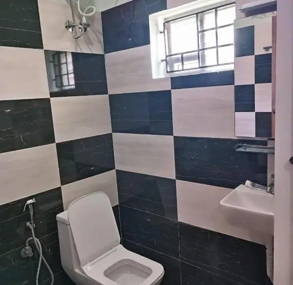 バルコニー付きデラックスルーム, Alif Serviced Apartments