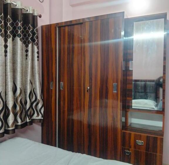 デラックスファミリールーム, Alif Serviced  Apartments