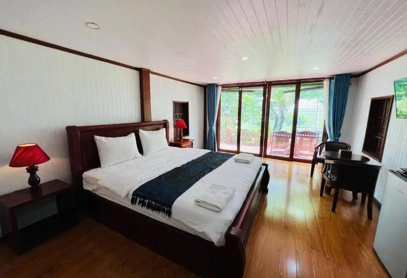 Standard-huone Järvinäkymä, Chomka Thnong Resort