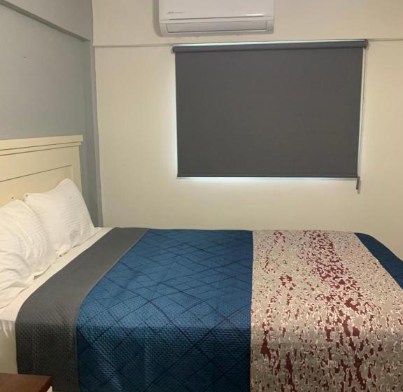 标准间, La Purisima