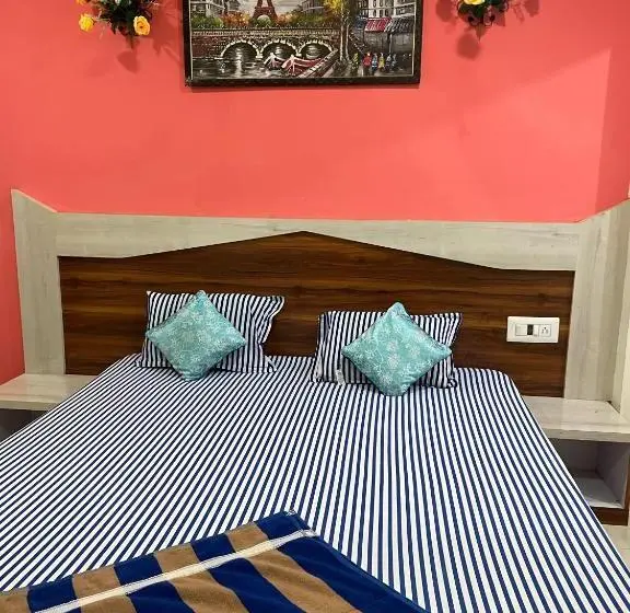 デラックストリプルルーム, Oyo A One Guest House