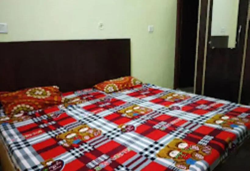 Chambre Economy, Pitambara Palace,datia