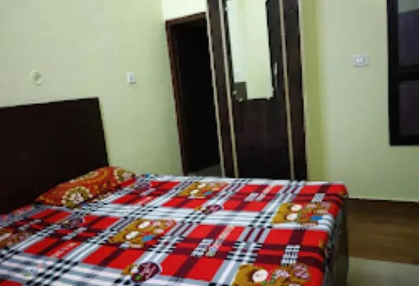 Chambre Economy, Pitambara Palace,datia