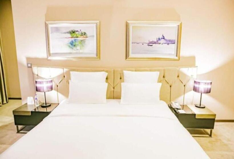 سوییت, Royal Residence Suites