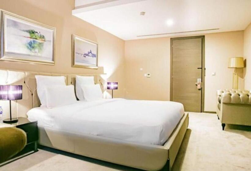 سوییت, Royal Residence Suites