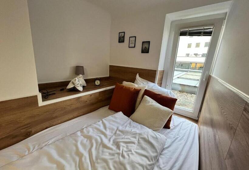 スタンダードシングルルーム, Modern Hotel Krems Hauptbahnhof