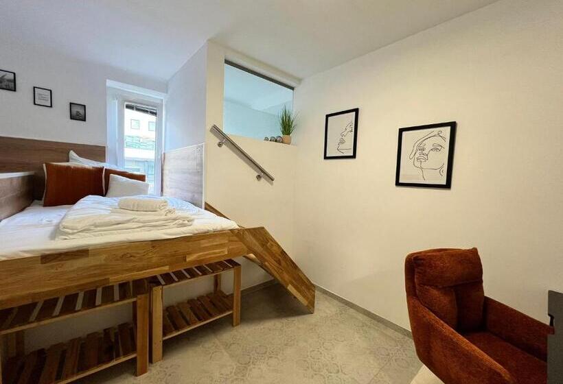 スタンダードシングルルーム, Modern Hotel Krems Hauptbahnhof