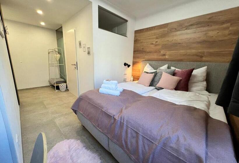 キングサイズベッドのスタンダードルーム, Modern Hotel Krems Hauptbahnhof