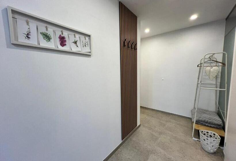 キングサイズベッドのスタンダードルーム, Modern Hotel Krems Hauptbahnhof