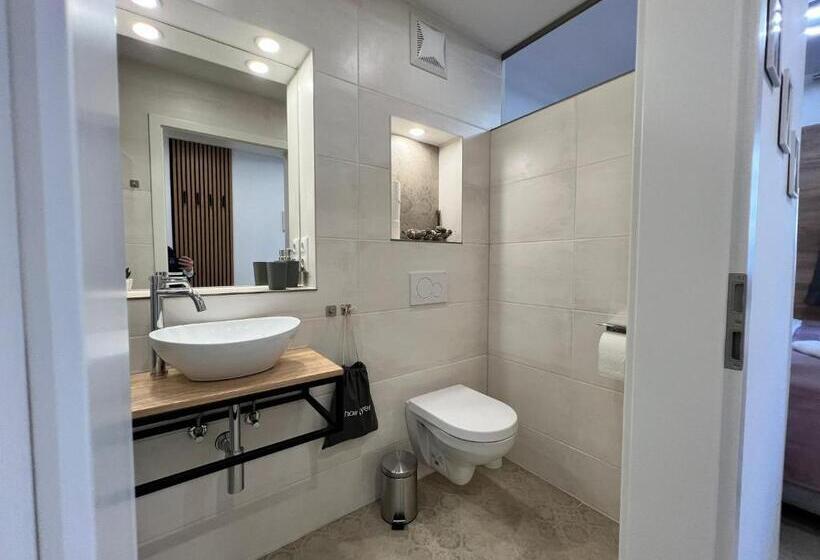 غرفة قياسية سرير كينج, Modern Hotel Krems Hauptbahnhof