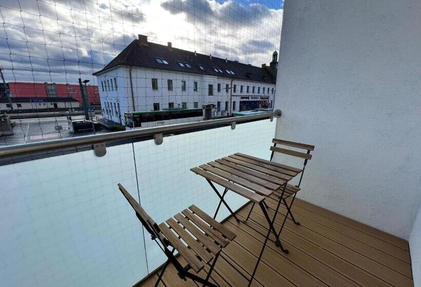 اتاق استاندارد با تخت بزرگ, Modern Hotel Krems Hauptbahnhof