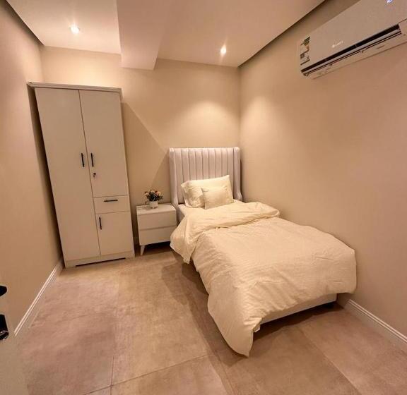 اتاق استاندارد یک تخته با سرویس بهداشتی مشترک, Bg Nice Rooms Onley Womens