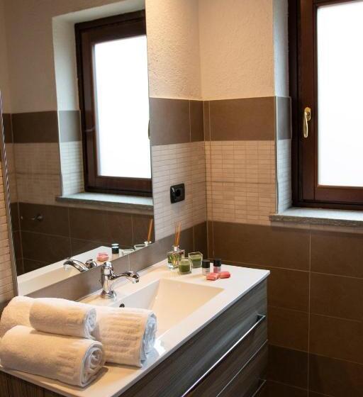 标准间, Green Mountain Lodge