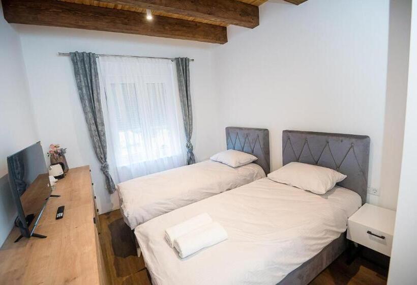 اتاق لوکس, Leo Luxury Rooms I Apartments