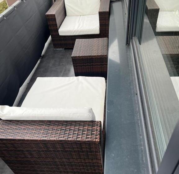 발코니 디럭스 룸, Meli Vellmar