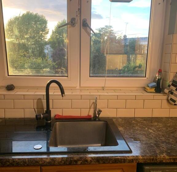 スタンダードルーム, Victoria Park R4