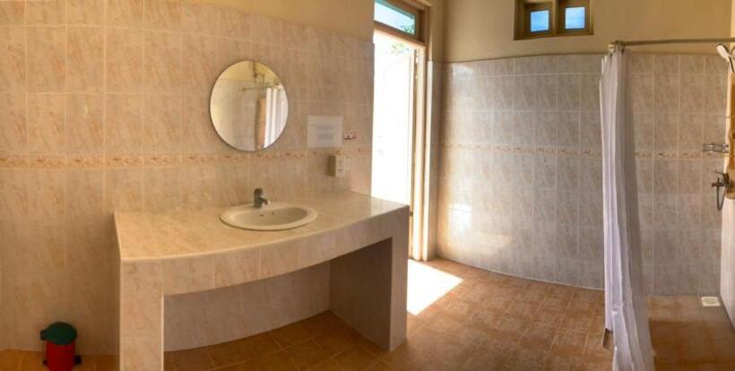 اتاق لوکس, Villa Stella, Rinbudhoo