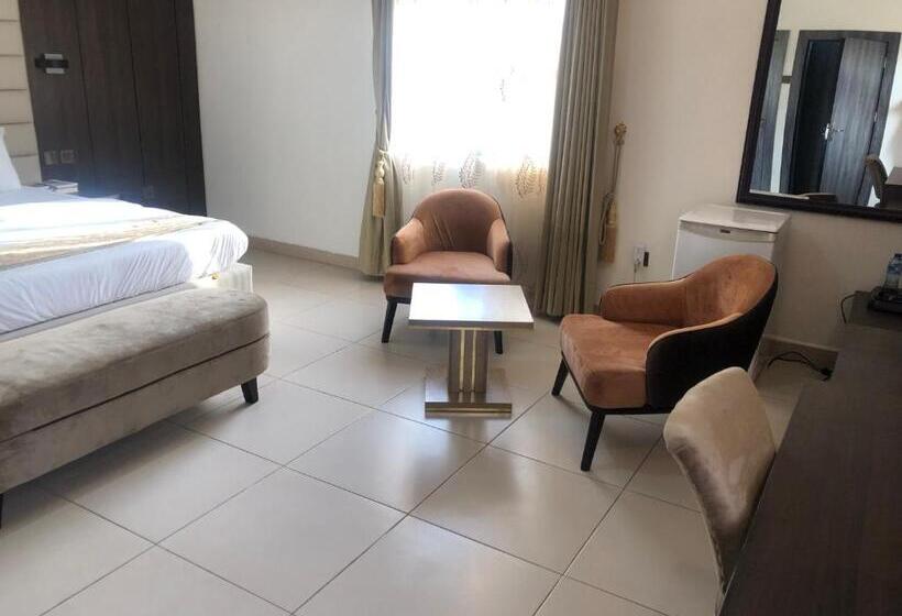 سوییت اجرایی, Roban Hotels Limited