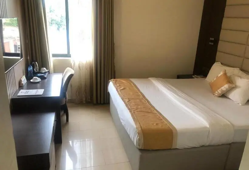 اتاق کلاس بیزنس, Roban Hotels Limited