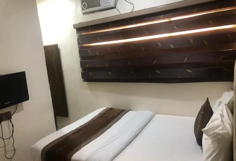 اتاق استاندارد یک نفره, Roban Hotels Limited