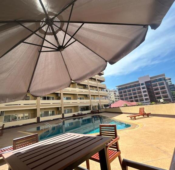 Apartamento 1 Dormitório com Sacada, View Talay Residence 4 Jomtien 56 Sqm Pool View