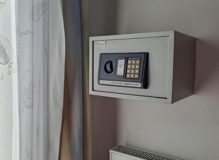 Standardrum Delat Badrum, Almgasthof Spitzer