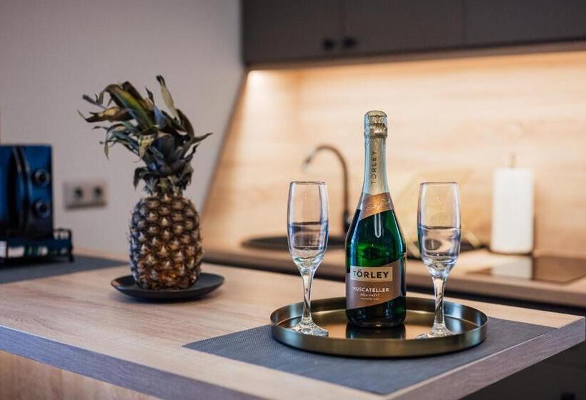 آپارتمان دوبلکس 1 خوابه, Gerab Resort