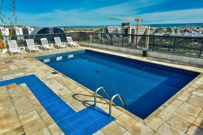 Номер Стандарт, Flat Central